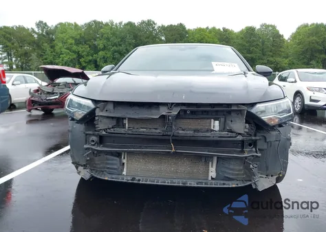 2024 Volkswagen Jetta 1.5T Sport z USA, uszkodzony, nr VIN 3VWAM7BU5RM046125